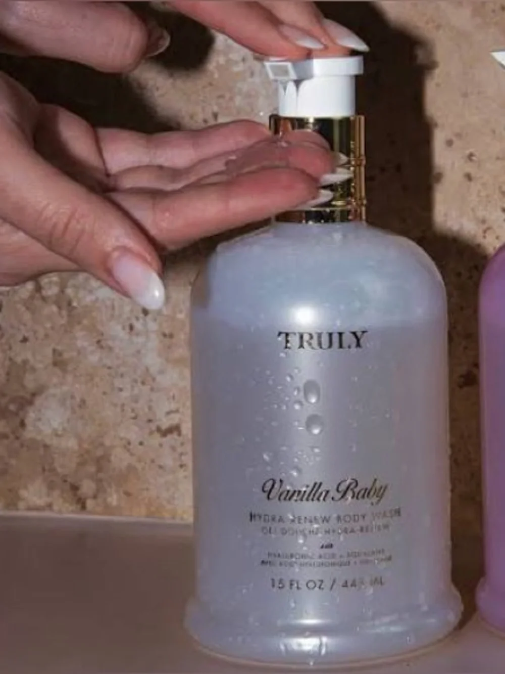 TRULY Vanilla Baby Hydra-Renew Body Wash New and Sealed